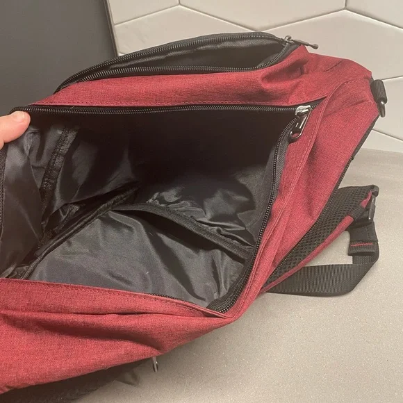 Lightweight Crossbody Sling Bag - Picture 10 of 10